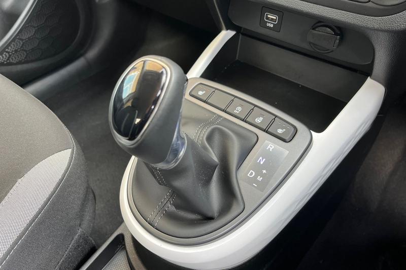 Used Hyundai i10 2022 for sale - 75972899: Photo 27