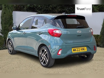 Used Hyundai i10 2022 for sale - 75972899: Photo 2