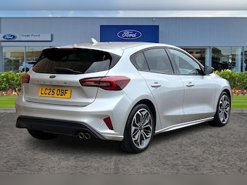 Used Ford Focus 2025 for sale - 78255701: Photo