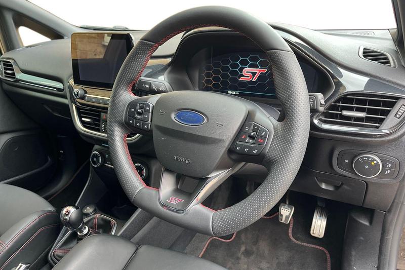 Used Ford Fiesta 2023 for sale - 77613661: Photo 9