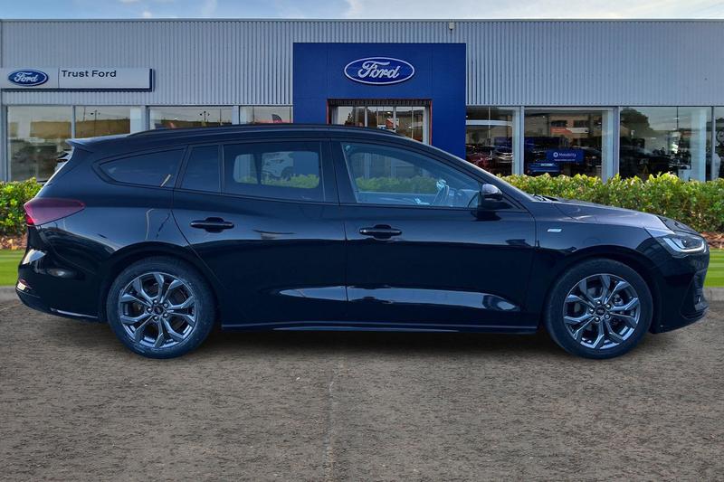 Used Ford Focus 2024 for sale - 76603351: Photo 3