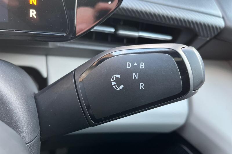 Used Ford Explorer 2024 for sale - 76718946: Photo 15