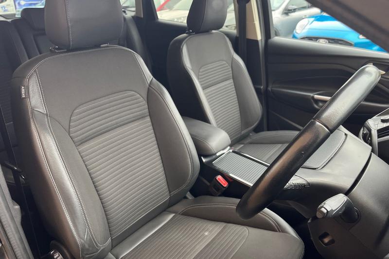 Used Ford Kuga 2018 for sale - 76904519: Photo 17