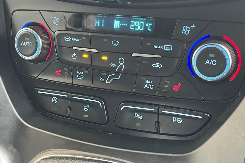 Used Ford Kuga 2018 for sale - 76904519: Photo 33