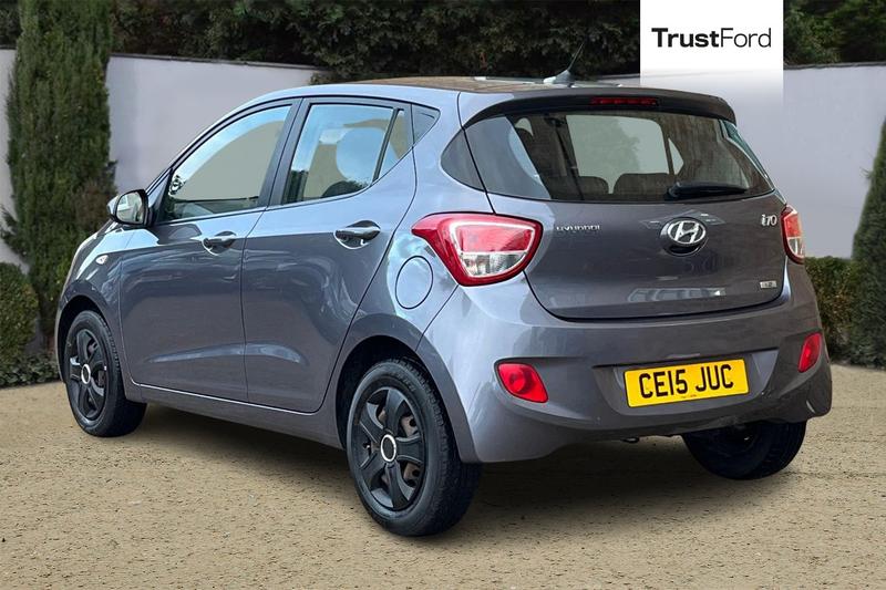 Used Hyundai i10 2015 for sale - 76514313: Photo 2