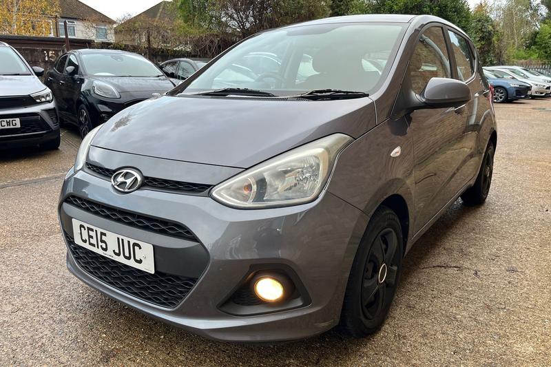Used Hyundai i10 2015 for sale - 76514313: Photo 32