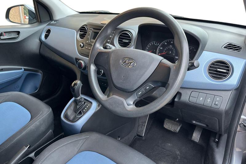 Used Hyundai i10 2015 for sale - 76514313: Photo 9