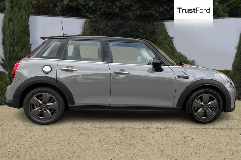 Used MINI Hatch 2022 for sale - 76494630: Photo 3