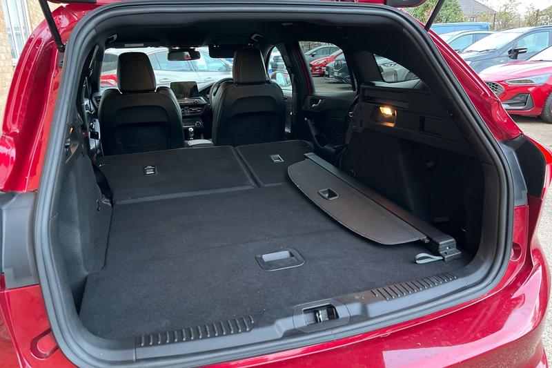 Used Ford Focus 2019 for sale - 76649706: Photo 23