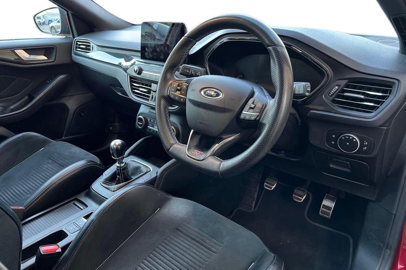 Used Ford Focus 2019 for sale - 76649706: Photo 9