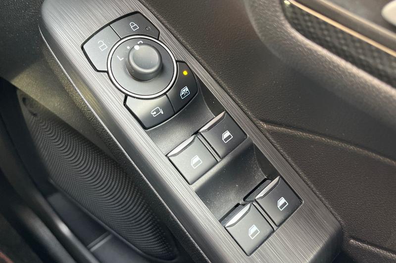 Used Ford Kuga 2023 for sale - 78180279: Photo 16