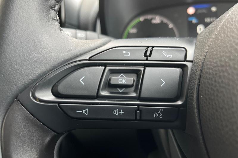 Used Toyota Yaris 2024 for sale - 77747002: Photo 30