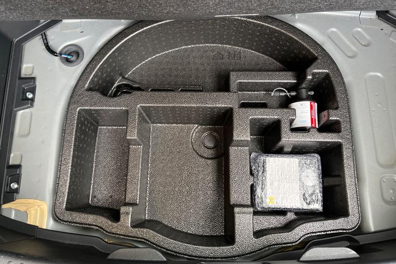 Used Toyota Yaris 2024 for sale - 77747002: Photo 37