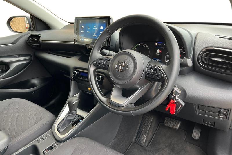 Used Toyota Yaris 2024 for sale - 77747002: Photo 9