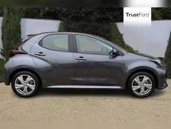 Used Toyota Yaris 2024 for sale - 78706234: Photo