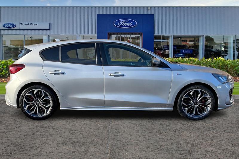 Used Ford Focus 2024 for sale - 77435183: Photo 3