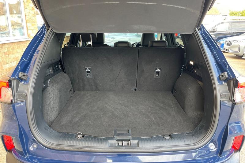 Used Ford Kuga 2023 for sale - 77965794: Photo 21