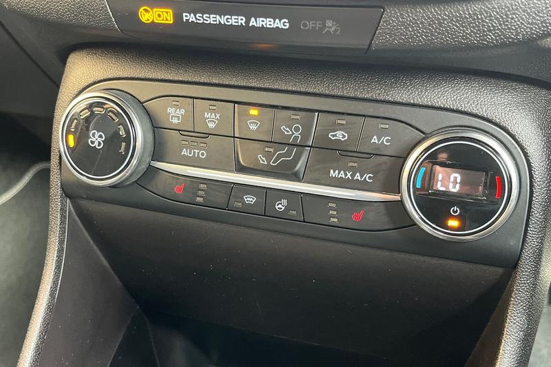 Used Ford Fiesta 2019 for sale - 78206088: Photo 27