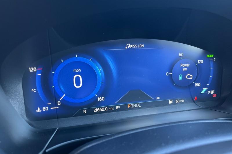 Used Ford Kuga 2023 for sale - 76957142: Photo 13