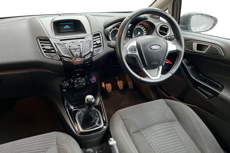 Used Ford Fiesta 2015 for sale - 77301297: Photo 11