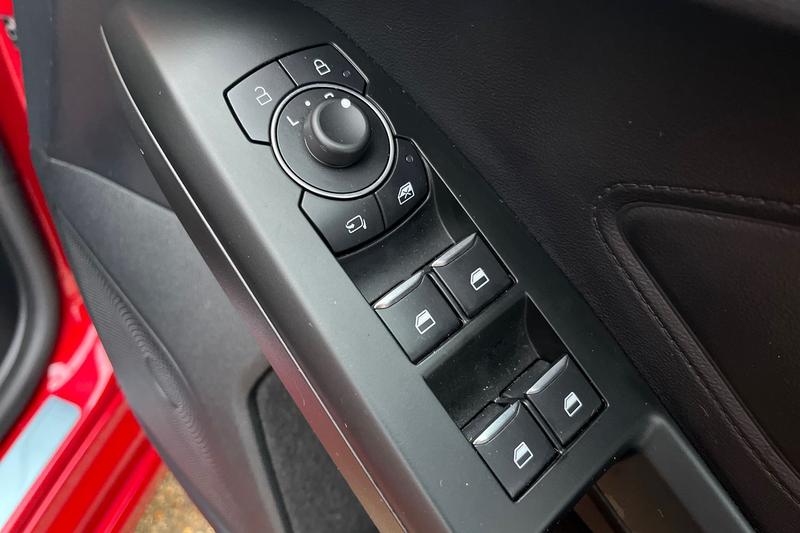 Used Ford Focus 2022 for sale - 77412916: Photo 16