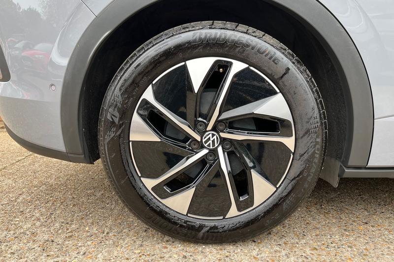 Used Volkswagen ID.5 2023 for sale - 78095043: Photo 8