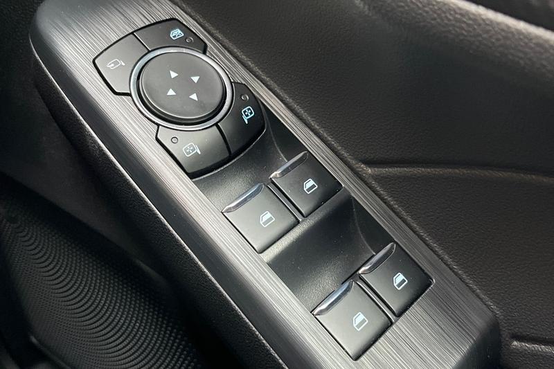 Used Ford Kuga 2024 for sale - 76508136: Photo 16