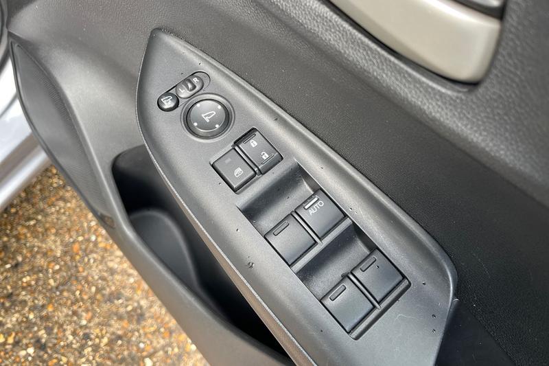 Used Honda Jazz 2017 for sale - 77393905: Photo 16