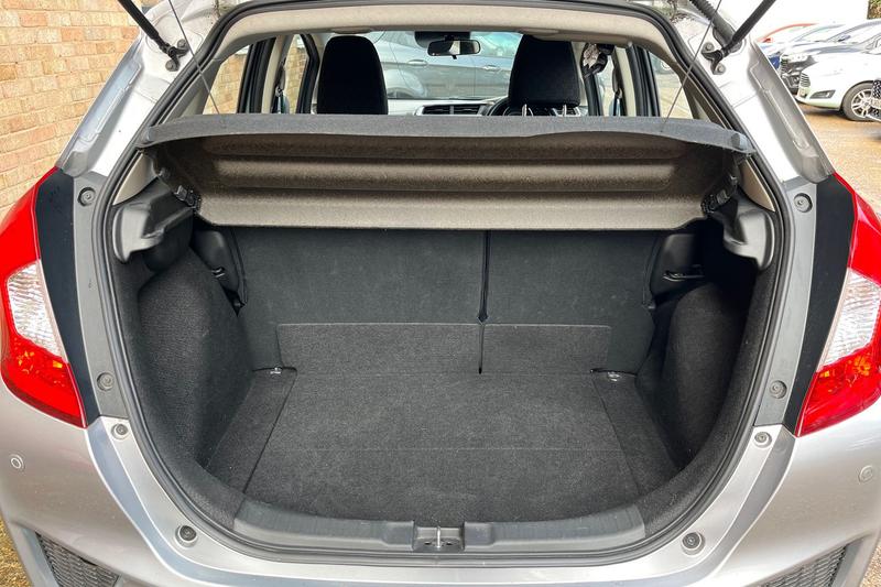 Used Honda Jazz 2017 for sale - 77393905: Photo 21