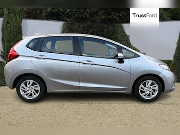 Used Honda Jazz 2017 for sale - 77393905: Photo