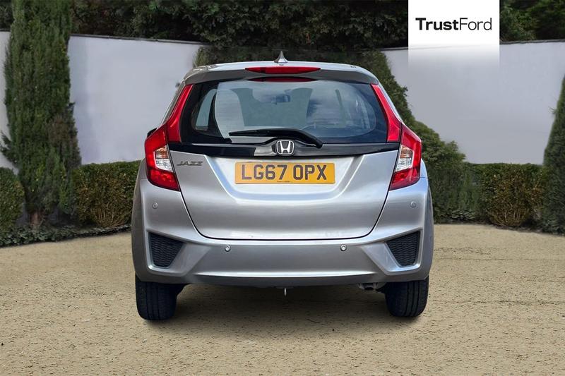 Used Honda Jazz 2017 for sale - 77393905: Photo 7