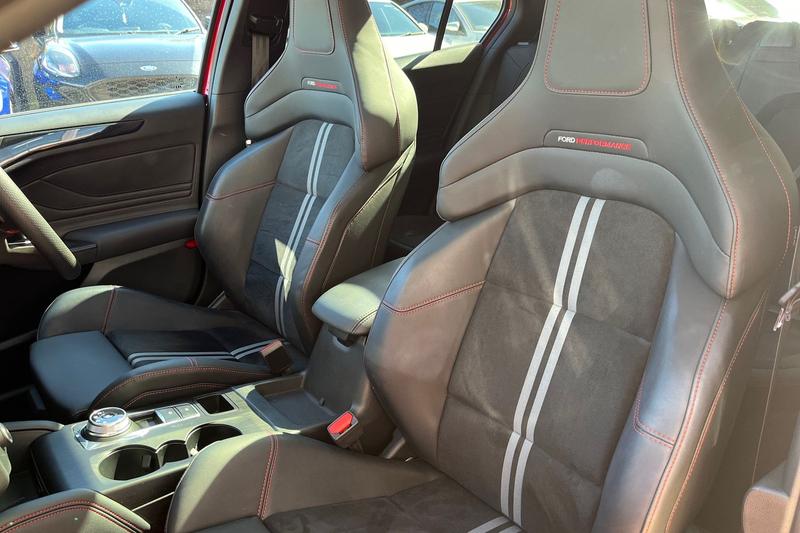 Used Ford Focus 2024 for sale - 78028633: Photo 19