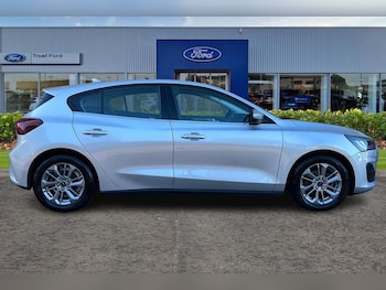 Used Ford Focus 2024 for sale - 77106466: Photo