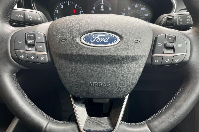 Used Ford Focus 2023 for sale - 78117242: Photo 12