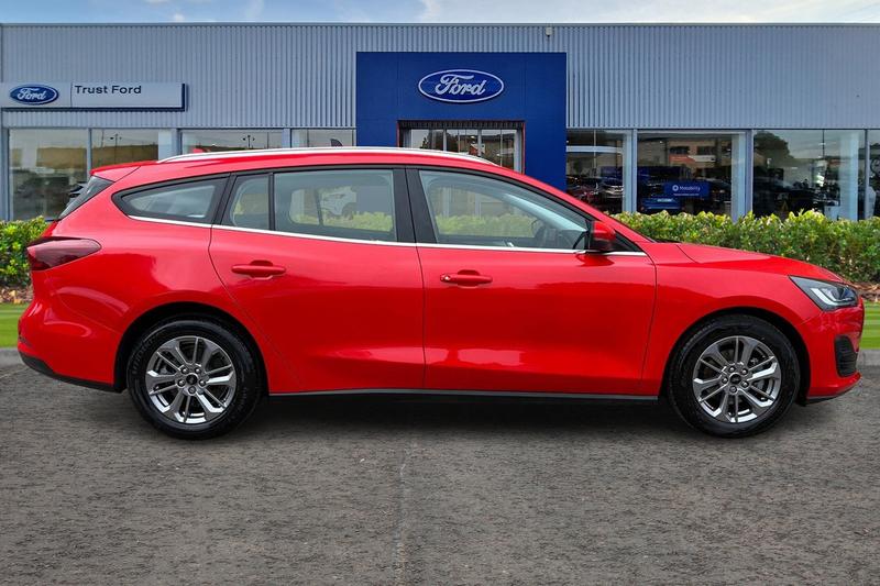 Used Ford Focus 2023 for sale - 78117242: Photo 3