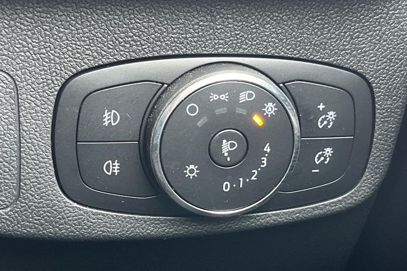 Used Ford Focus 2023 for sale - 78117242: Photo 34