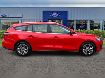 Used Ford Focus 2023 for sale - 78117242: Photo