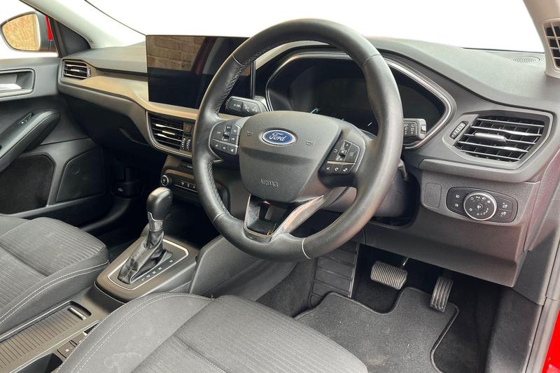 Used Ford Focus 2023 for sale - 78117242: Photo 9