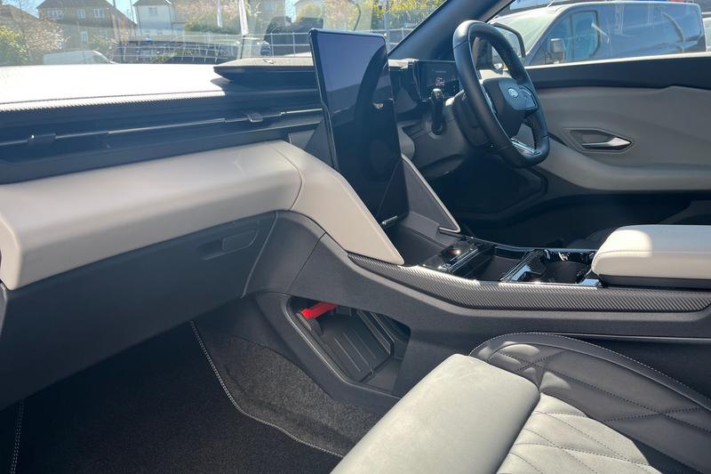 Used Ford Capri 2024 for sale - 76117609: Photo 18