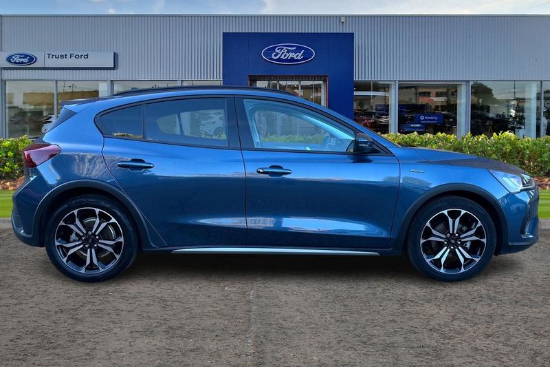 Used Ford Focus 2022 for sale - 76196567: Photo 3