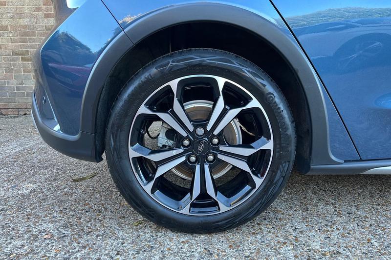 Used Ford Focus 2022 for sale - 76196567: Photo 8