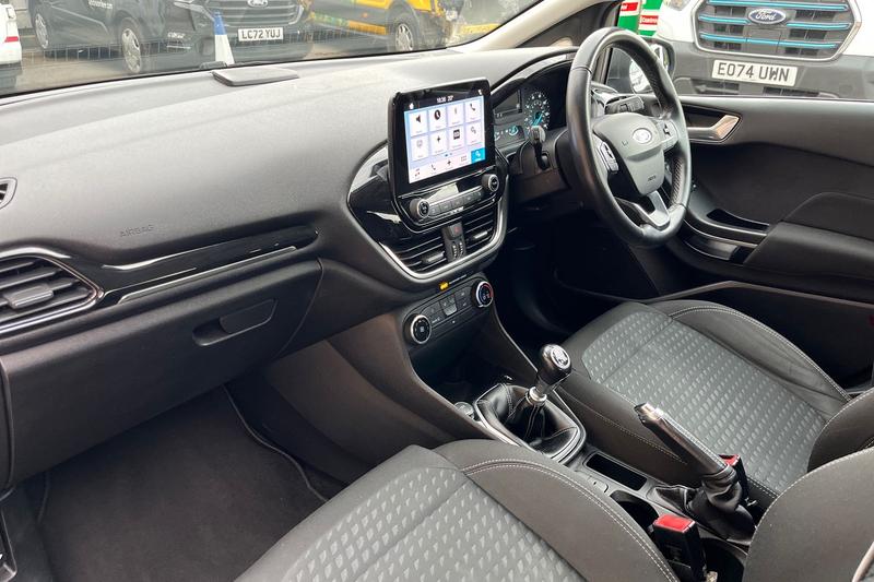 Used Ford Fiesta 2017 for sale - 76162079: Photo 18