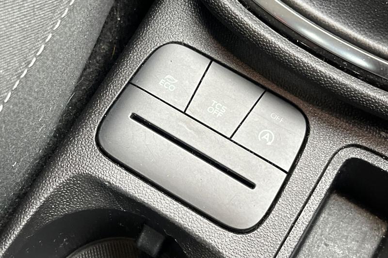 Used Ford Fiesta 2017 for sale - 76162079: Photo 25