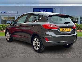 Used Ford Fiesta 2017 for sale - 76162079: Photo 2