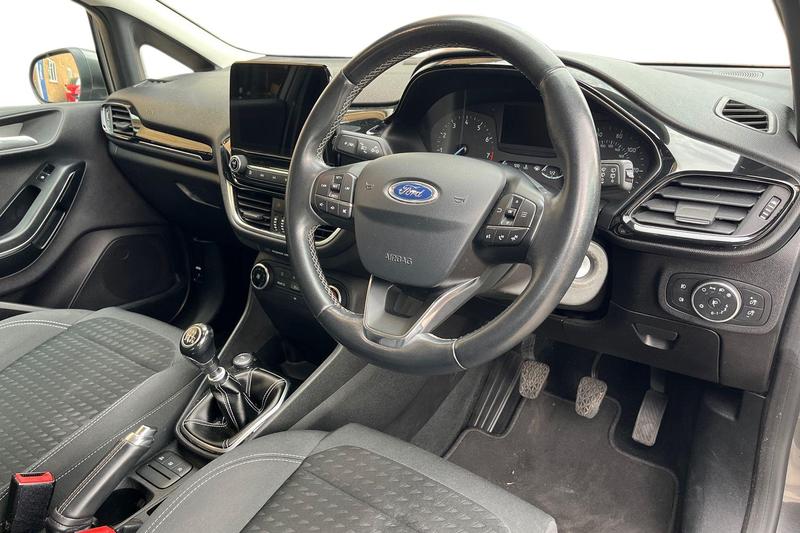 Used Ford Fiesta 2017 for sale - 76162079: Photo 9