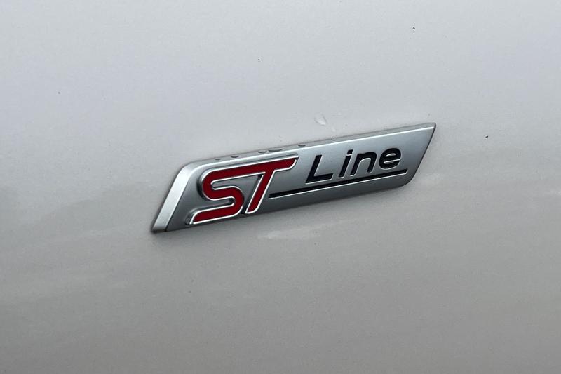 Used Ford Kuga 2021 for sale - 76882659: Photo 38