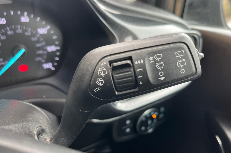 Used Ford Fiesta 2018 for sale - 78109355: Photo 15