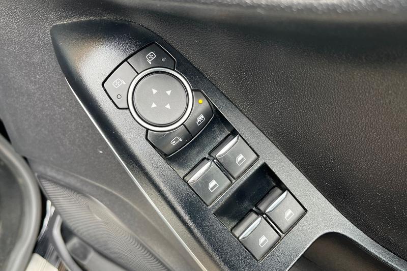 Used Ford Fiesta 2018 for sale - 78109355: Photo 16