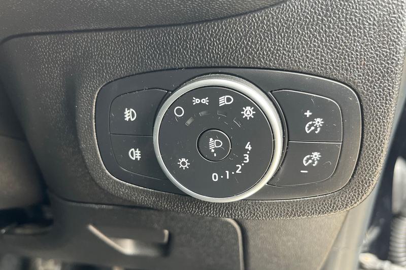 Used Ford Fiesta 2018 for sale - 78109355: Photo 24