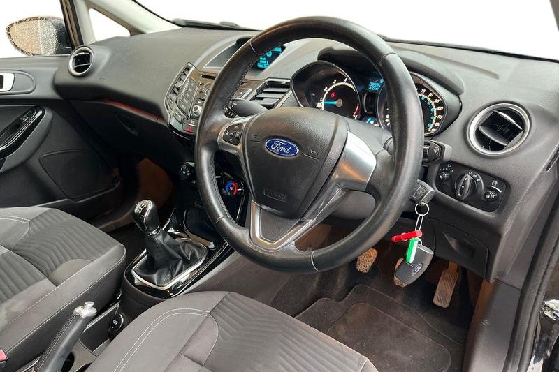 Used Ford Fiesta 2015 for sale - 77529139: Photo 9